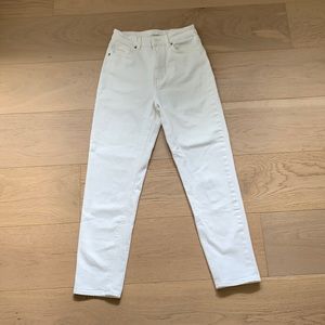 White H&M mom jeans